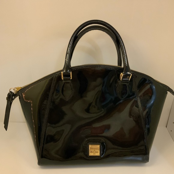 Dooney & Bourke Handbags - Dooney&Bourke Satchel